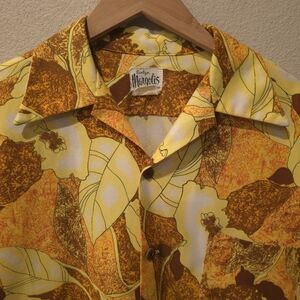 Vintage Hawaiian Shirt 60's / 70's Evelyn Margolis Hawaii Yellow Floral